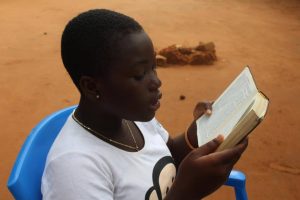 girl reading bible